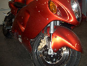 noisytoysracing_-_black005005.jpg