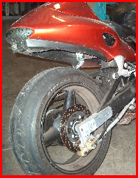 noisytoysracing_-_black009004.jpg